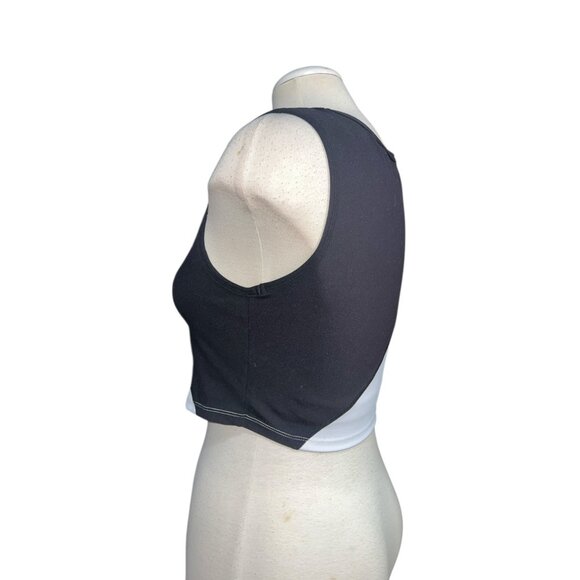 Halara White Wave Cropped Tank with Built in Bra Sz Medium Black & White Womens - Picture 3 of 6